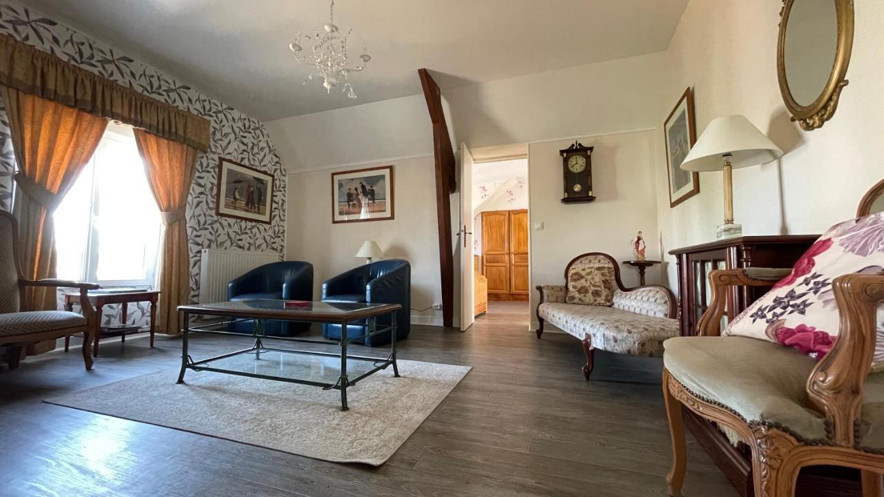 Le Grand Chalet Bagnoles de l'Orne Normandie Luaran gambar