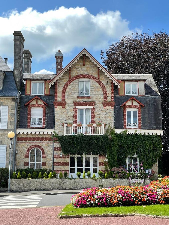 Le Grand Chalet Bagnoles de l'Orne Normandie Luaran gambar